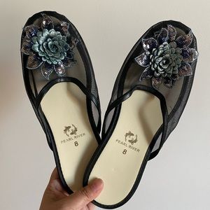 Stylish Black Sequined House Slippers